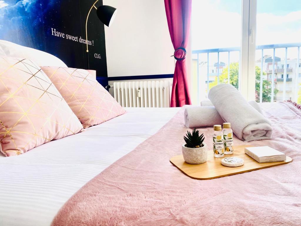 Atypique - Revez A 20Min De Paris - Parking Gratuit Apartment Аржантьой Екстериор снимка
