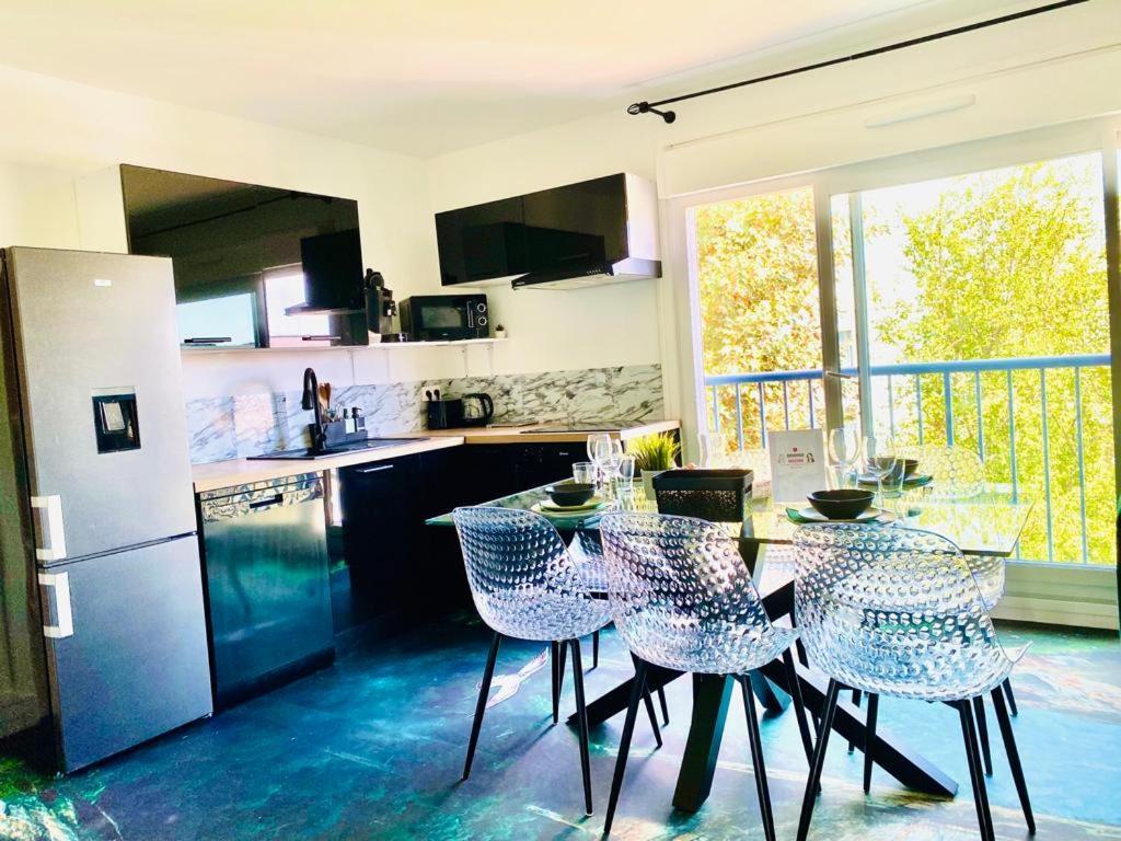 Atypique - Revez A 20Min De Paris - Parking Gratuit Apartment Аржантьой Екстериор снимка